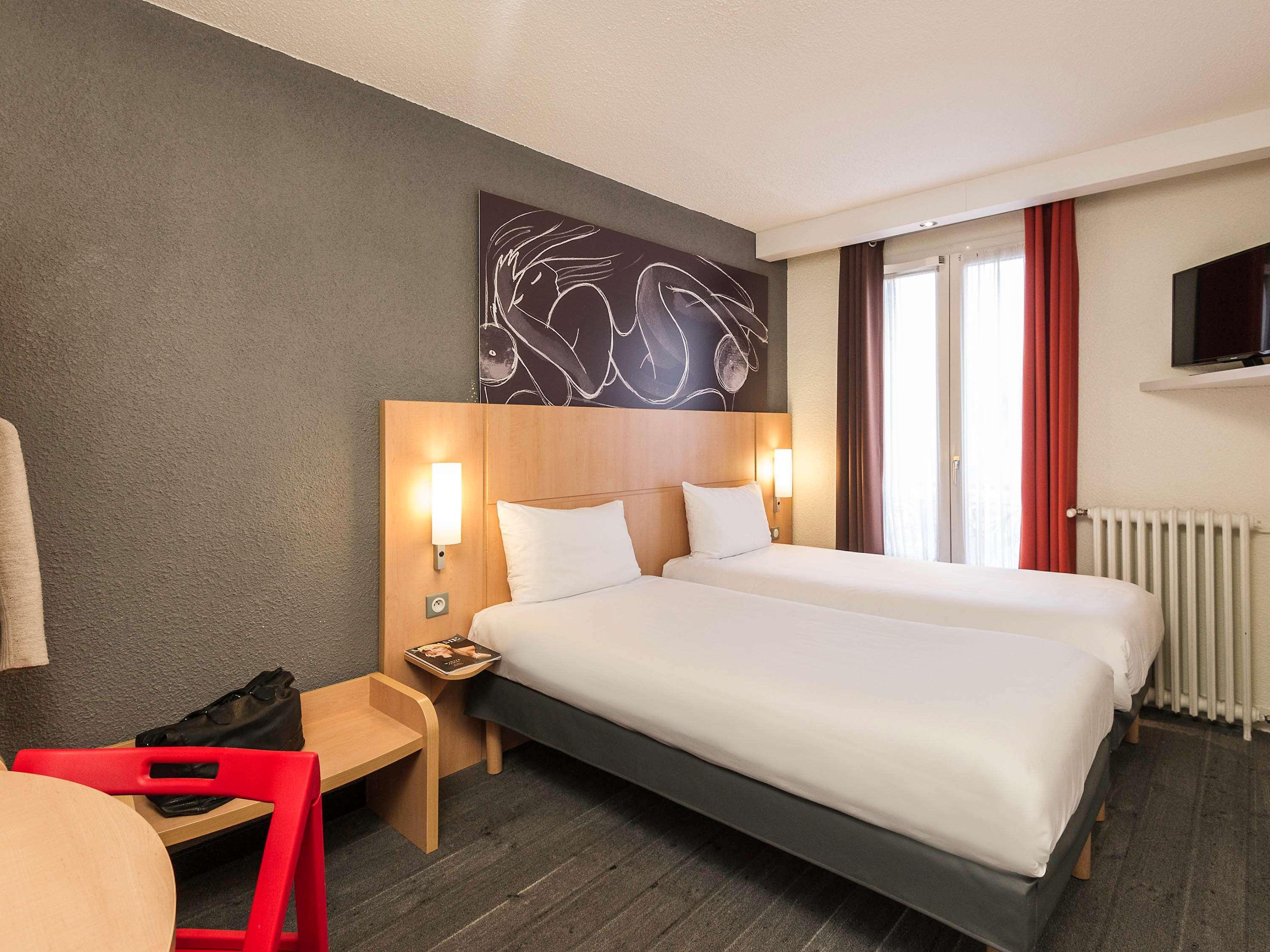 Hotel Ibis Paris Vaugirard Porte De Versailles Esterno foto